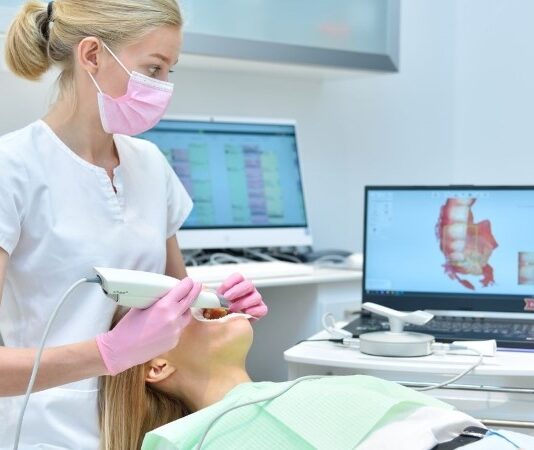 השתלות חניכיים