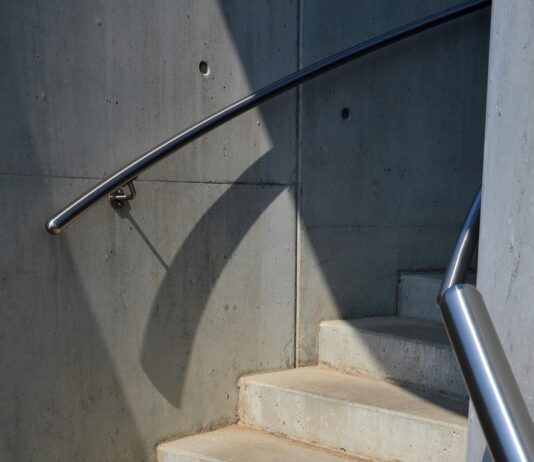 מדרגות מעוצבות